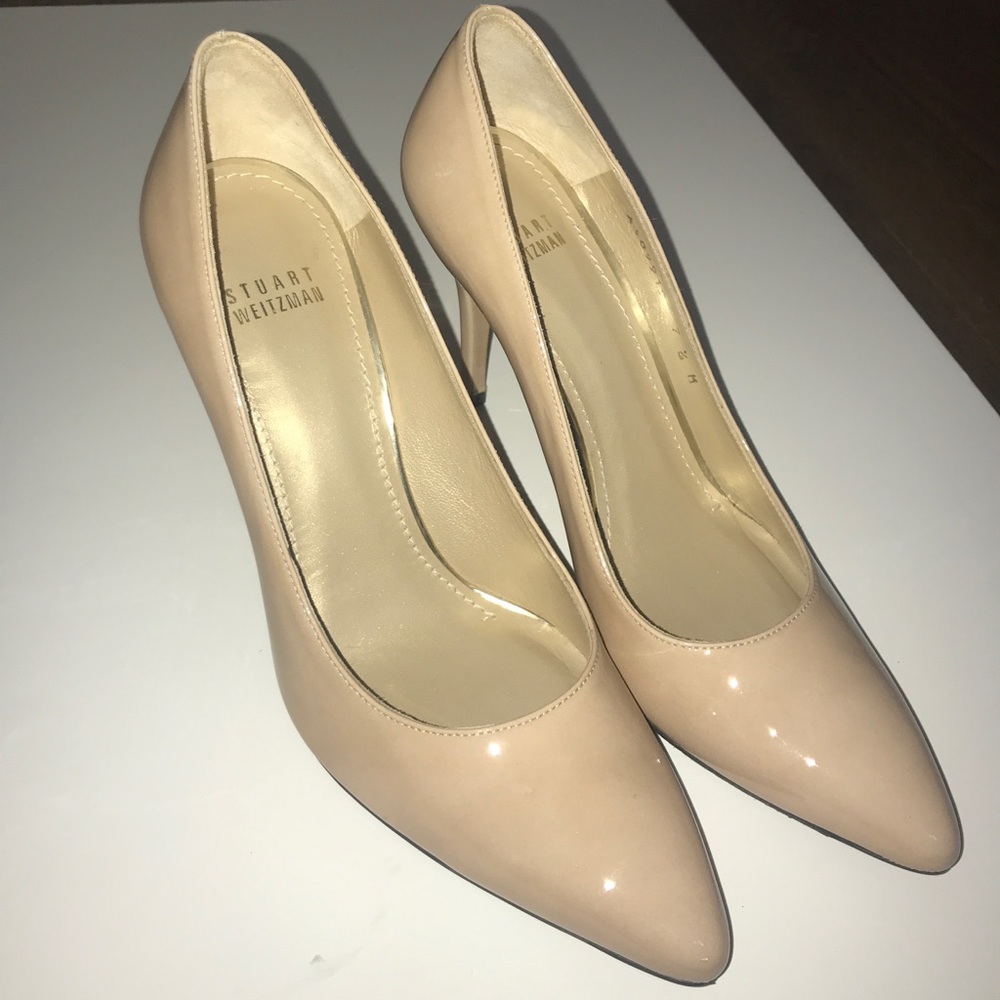 Stuart Weitzman Nouveau Patent Point-Toe Pump